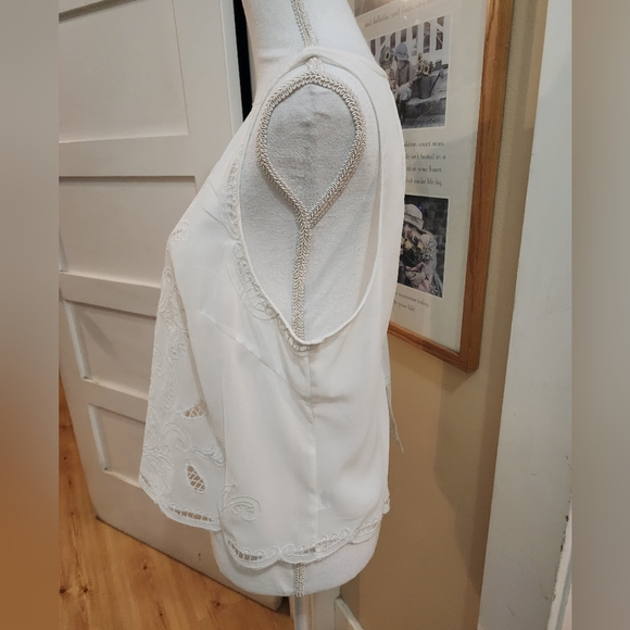 Milky Way Women's Open Back Sleeveless Crop Top - Picture 8 of 10